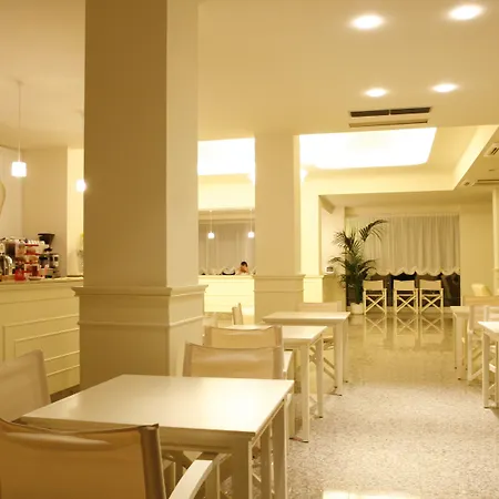 Sport & Residenza 아파트호텔 체제나티코