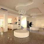 アパートホテル Sport & Residenza チェゼナーティコ